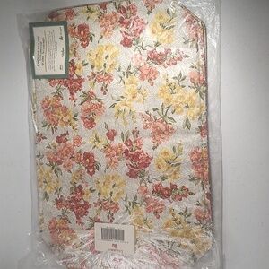 Longaberger Set Of 2 Placemats Snapdragon Fabric New In Package Reversible